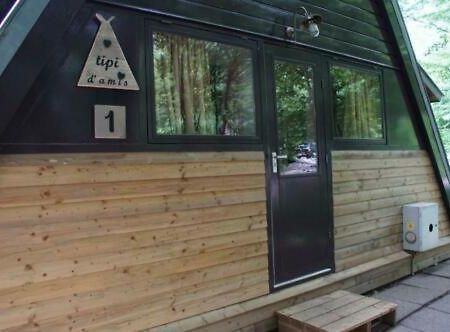 Tipi D'Amis Villa Durbuy Eksteriør billede